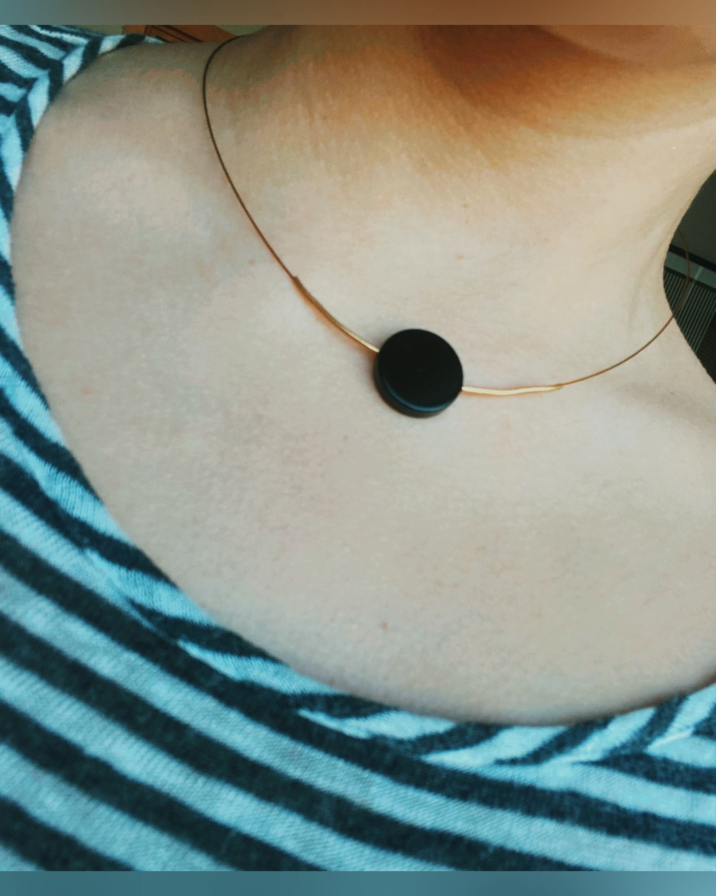 Gold Wired Necklace - Black Agate